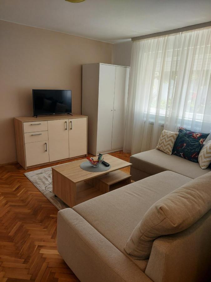 Apartment Holiday Vrnjačka Banja Екстериор снимка