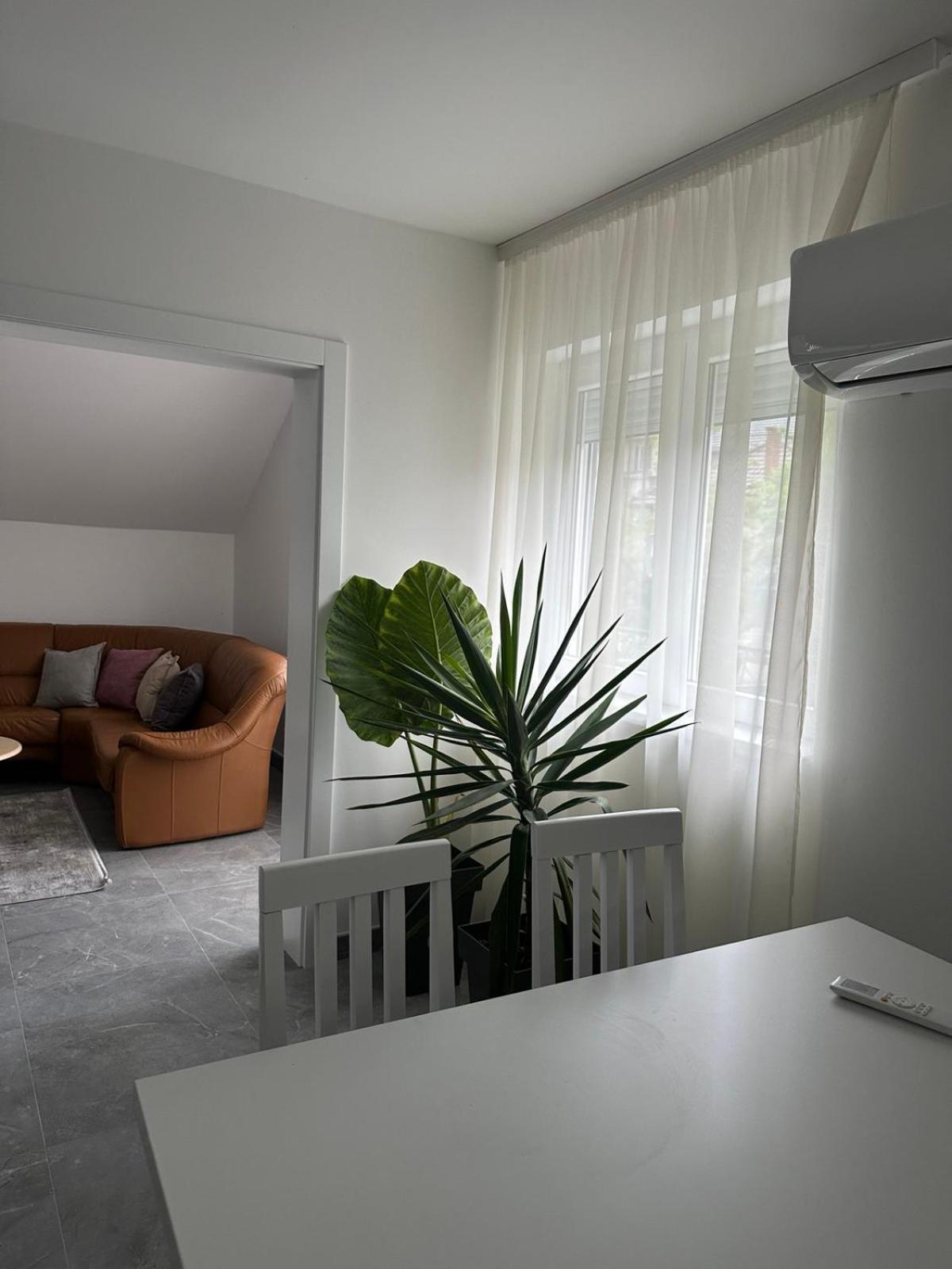 Apartment Holiday Vrnjačka Banja Екстериор снимка