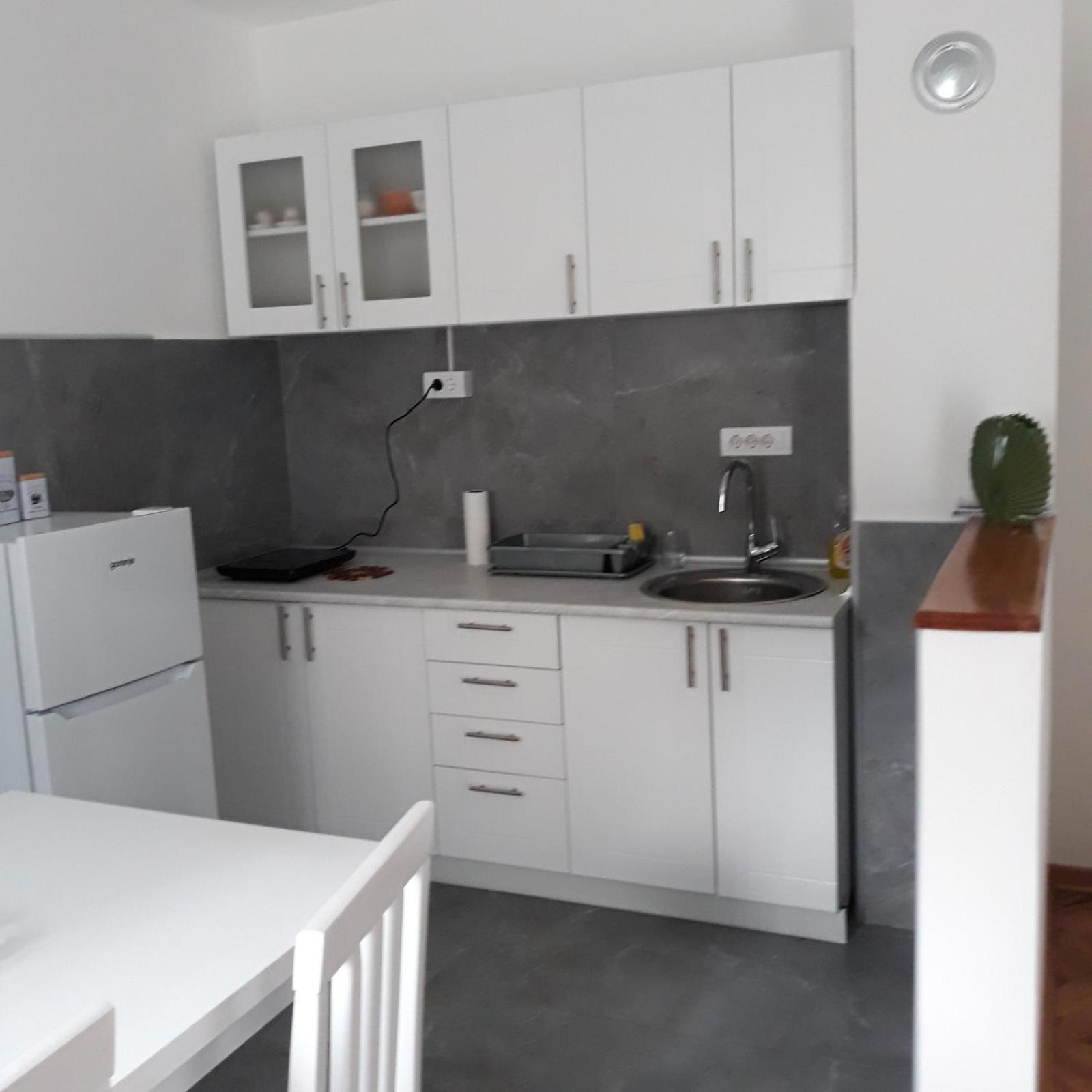 Apartment Holiday Vrnjačka Banja Екстериор снимка