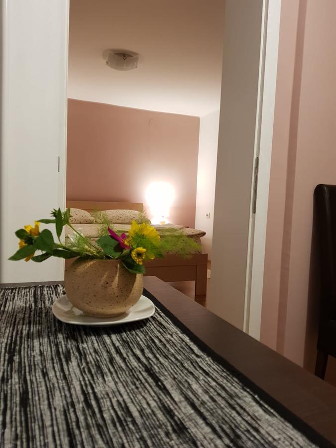 Apartment Holiday Vrnjačka Banja Екстериор снимка