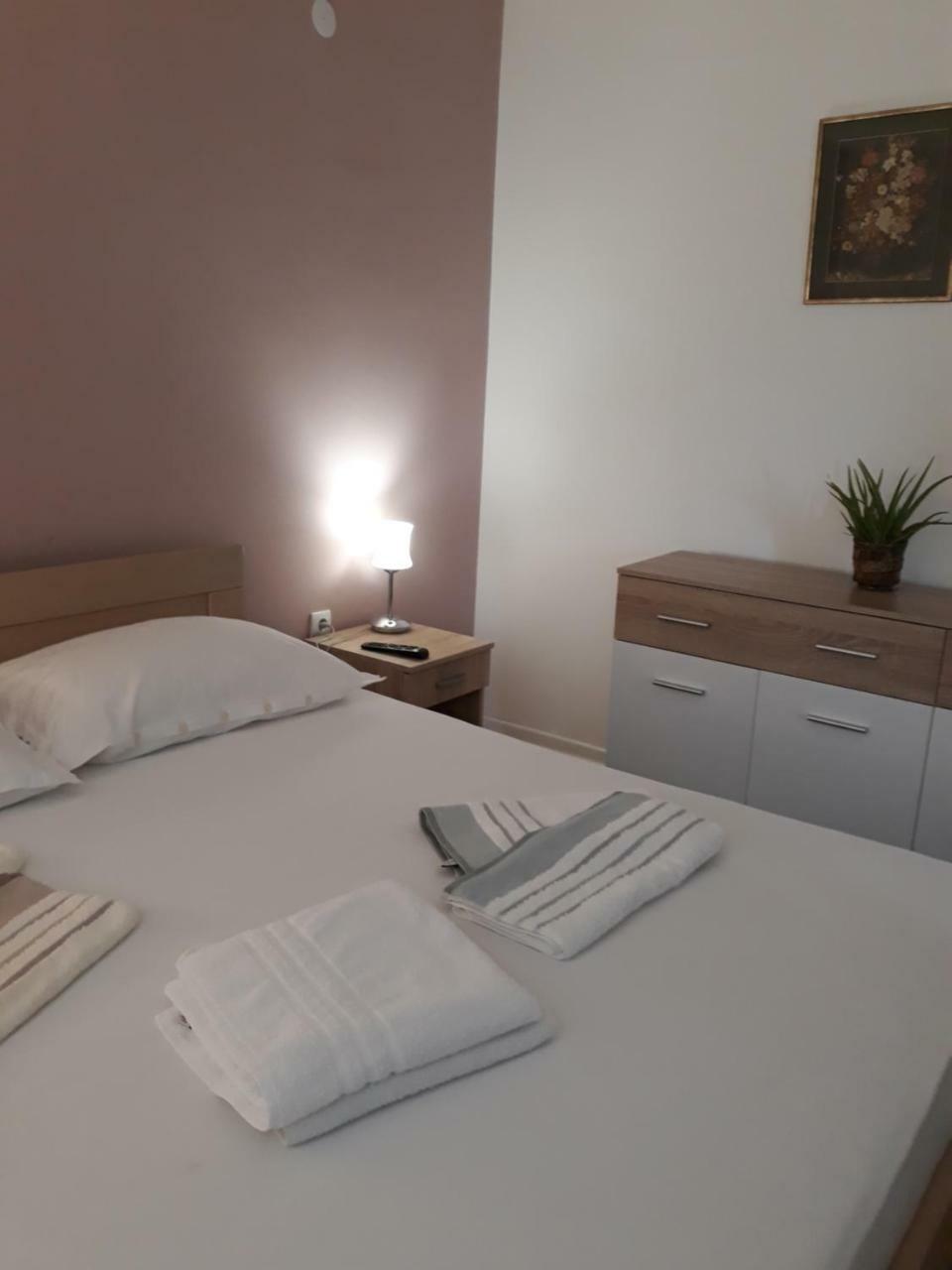 Apartment Holiday Vrnjačka Banja Екстериор снимка